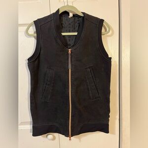 Lululemon Departure Vest Full Zip Size 4